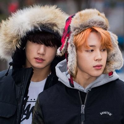 LaVergaLupee's tweet photo. @BTS_twt 
La próxima Semana hacemos Space para dar el contexto de lo que he estado  subiendo.. les parece ? y ya saben la regla de Oro...se dice, se cuenta, se rumora, se chismea..ok?
(Perooo si 🤭)
#jikook #kookmin 
🐰🐥 https://t.co/3anlzjk0N9