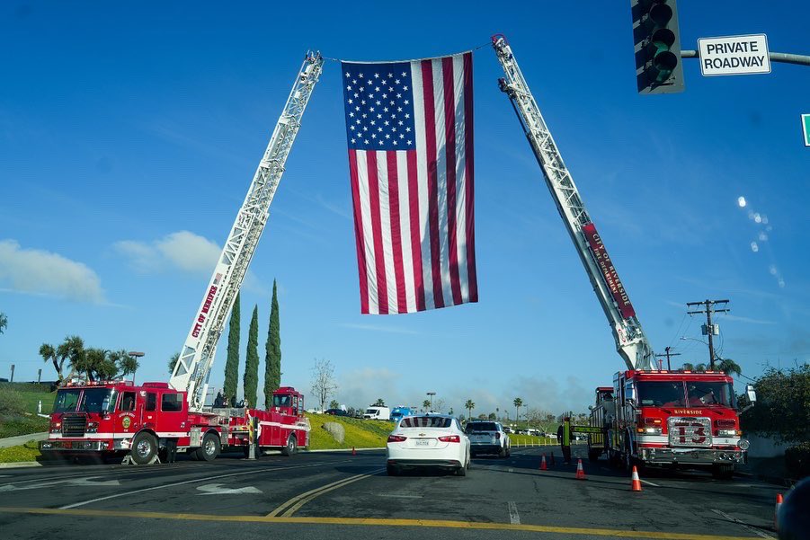 SanBernardinoPD's tweet photo. SBPD was honored to attend the memorial service for
Deputy Isaiah Cordero today.
Rest in peace, Deputy Cordero. You will always be remembered and never forgotten. Thank you for your service. 🇺🇸💙
@RSO
#RiversideStrong #OneCommunity #WatchingOverUs @SBPD_CHIEF https://t.co/emXIC1hiXC