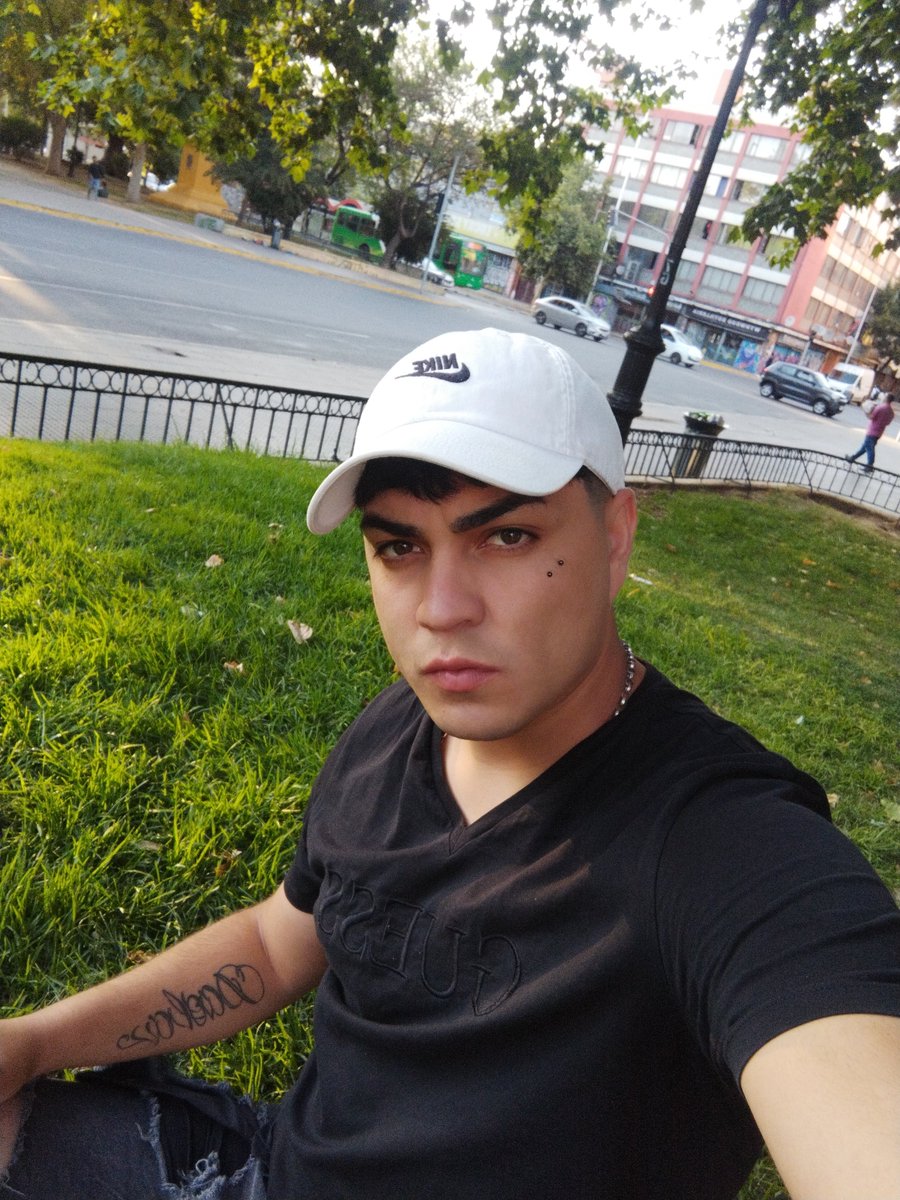 flaitesito69's tweet photo. K pasa con hoi https://t.co/J2d4dxMXJK