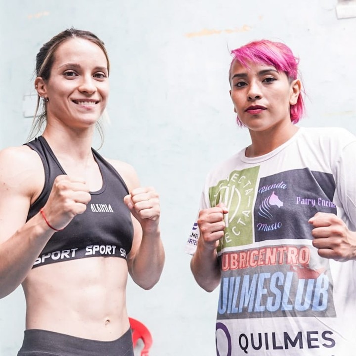 BoxeadorasArg's tweet photo. ⚖️ PESOS #ATODOPODER ⚖️
🥊Florencia López 48,900
🥊Carolina Ferrari 48,900
🏆Eliminatoria título argentino minimosca
🥊Sol Cudos 48,800
🥊Micaela Cuello 50,400
6 rounds
🥊Lourdes Grand 62,950
🥊Aldana Pons 63,100
4 rounds
📷 @nelsonleandroquispe
Reppost @orpromotions https://t.co/1YzGdnsXtr