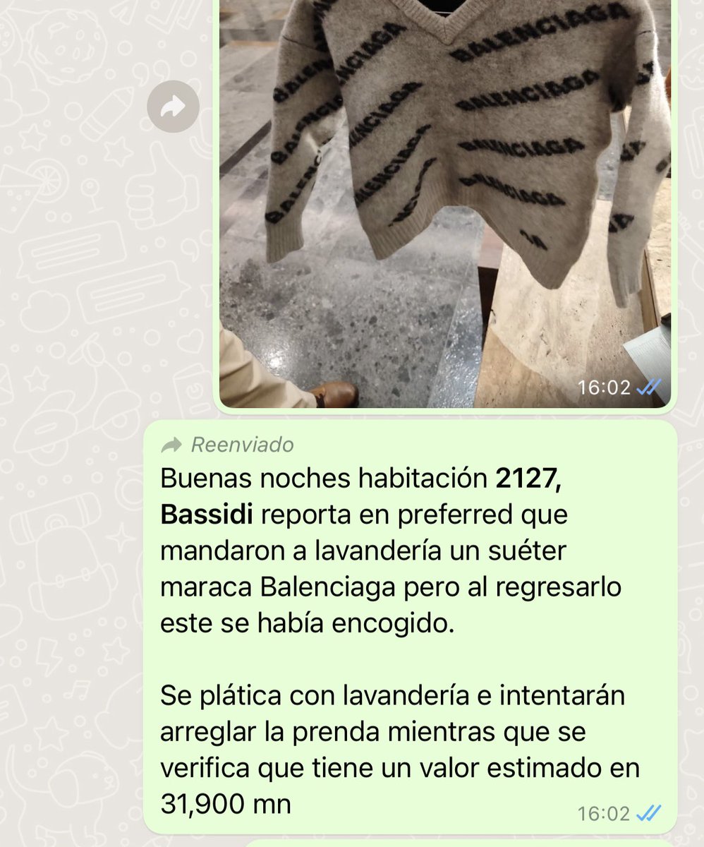 jambrish's tweet photo. Un amigo trabaja en un hotel y hoy le toco lidiar con este problema jajajaja, ya me hizo el 2023 https://t.co/8W9Memh9pG