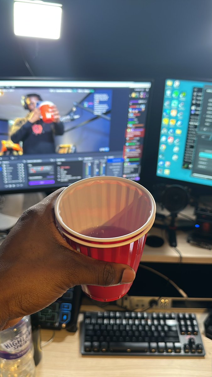 TYRONE1MC's tweet photo. 6 hrs in, we having a drink! Who’s with me!! First 24hr stream😃😃😃 https://t.co/wby40jamH2
