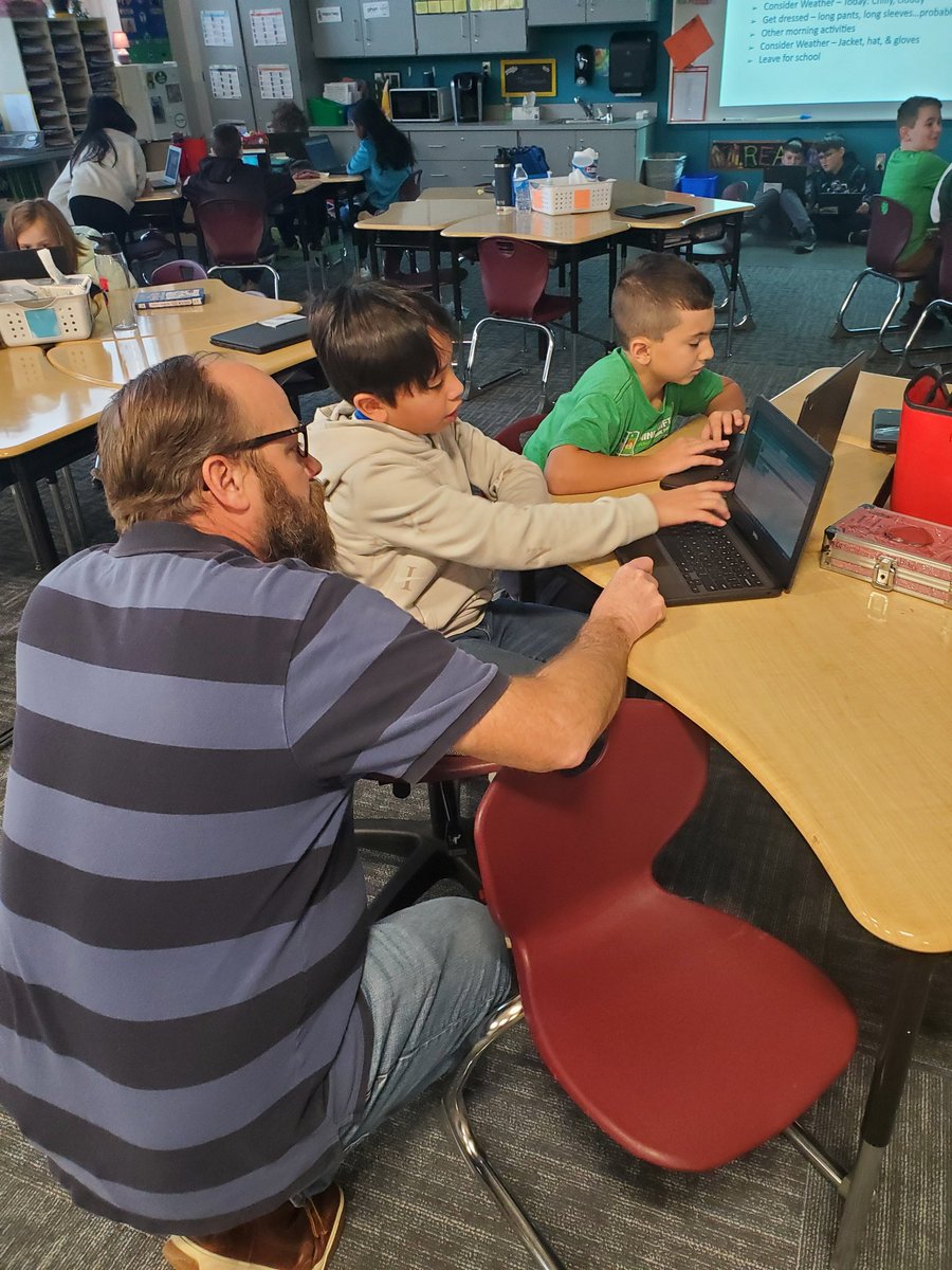 Mrs. Vanek tweet media