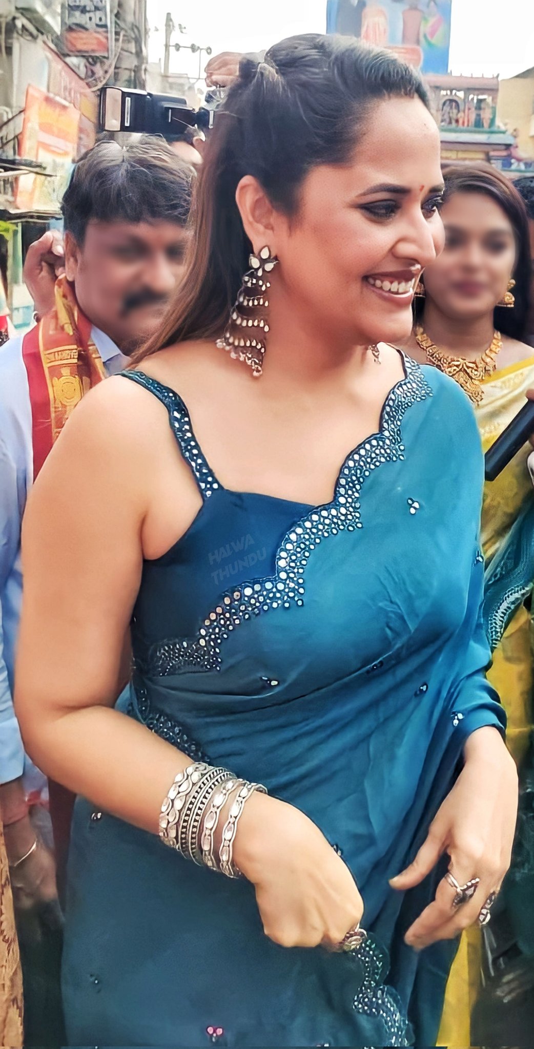 Anchor Anasuya Long Hair Photoshoot | iiQ8 Hot Telugu Aunty Actress