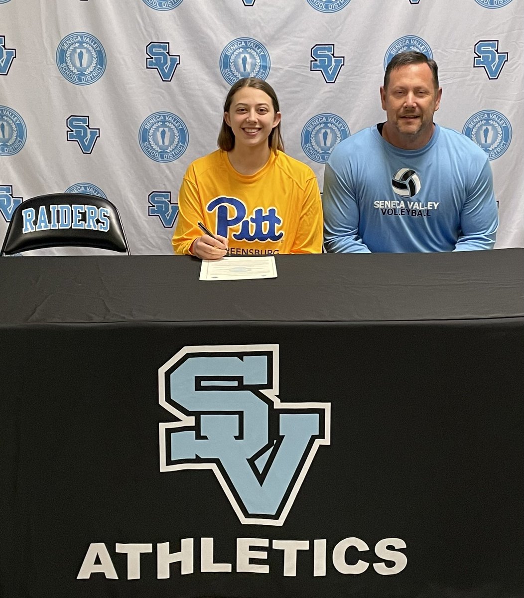 SV_Sports's tweet photo. Amelia Stohon makes her commitment official to study Psychology at the University of Pittsburgh at Greensburg @PittGreensburg and compete on the volleyball team. Congratulations Amelia! @upgbobcats @UPGVBALL @SenecaValleyGVB https://t.co/QvK9lKNNSa