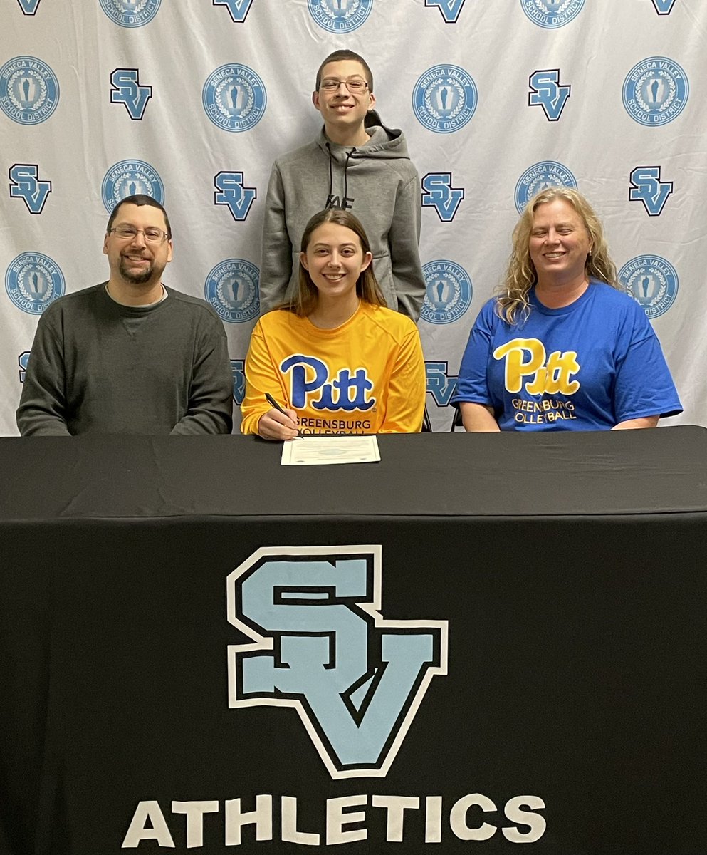 SV_Sports's tweet photo. Amelia Stohon makes her commitment official to study Psychology at the University of Pittsburgh at Greensburg @PittGreensburg and compete on the volleyball team. Congratulations Amelia! @upgbobcats @UPGVBALL @SenecaValleyGVB https://t.co/QvK9lKNNSa