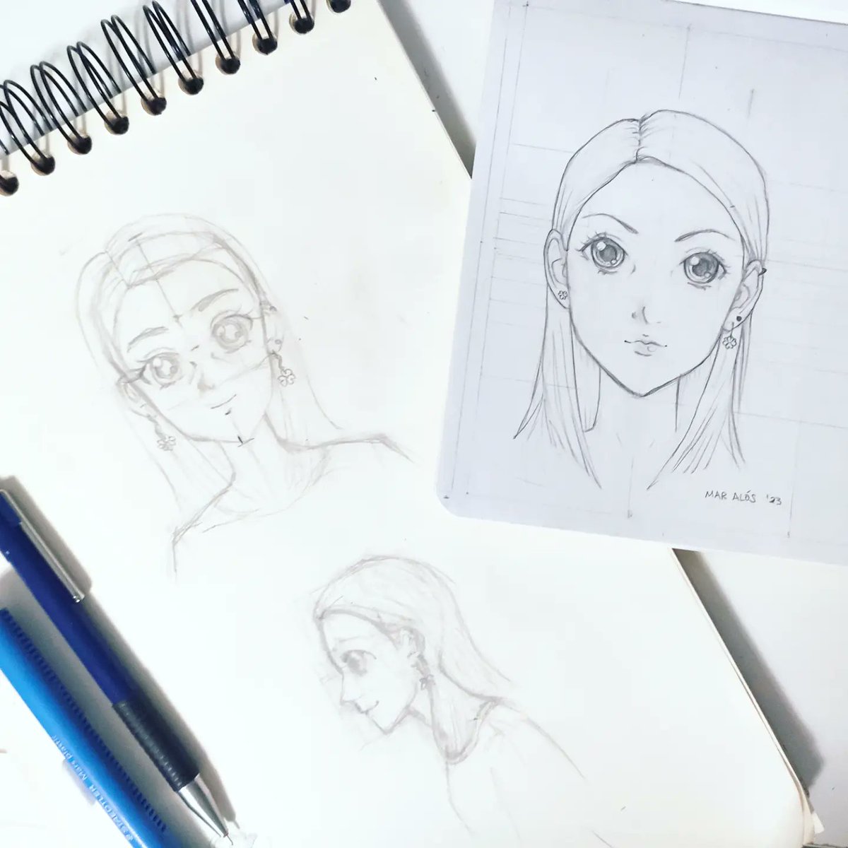 Neneko_Kokone's tweet photo. Practicando proporciones para dibujar nuevamente.
Me queda hacer el perfil en limpio (o menos sucio).
Semana 1 de 2023. #nenekoweekly
#manga #drawing #dibujo #mangaka #mangadrawing #proportionstudy #practice #drawingchallenge https://t.co/FEsa9haL2d