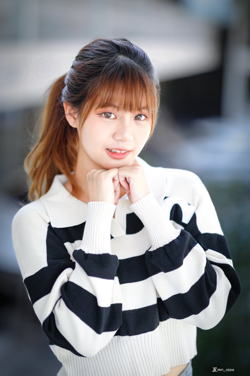 den_oppa's tweet photo. Every Christmas with Moopear
-Chapter 7 end-

👱‍♀️: @moopear_ 
📍: In the vicinity of HOLIDAY PASTRY
📷: Canon EOS 5D Mark IV + EF85mm f/1.4L IS USM

#Moopear #ムーペァー 

=====
Like &amp; follow for HD photos &amp; videos
facebook: den.oppa
instagram, twitter, youtube: @den_oppa https://t.co/M4CXEldSeO