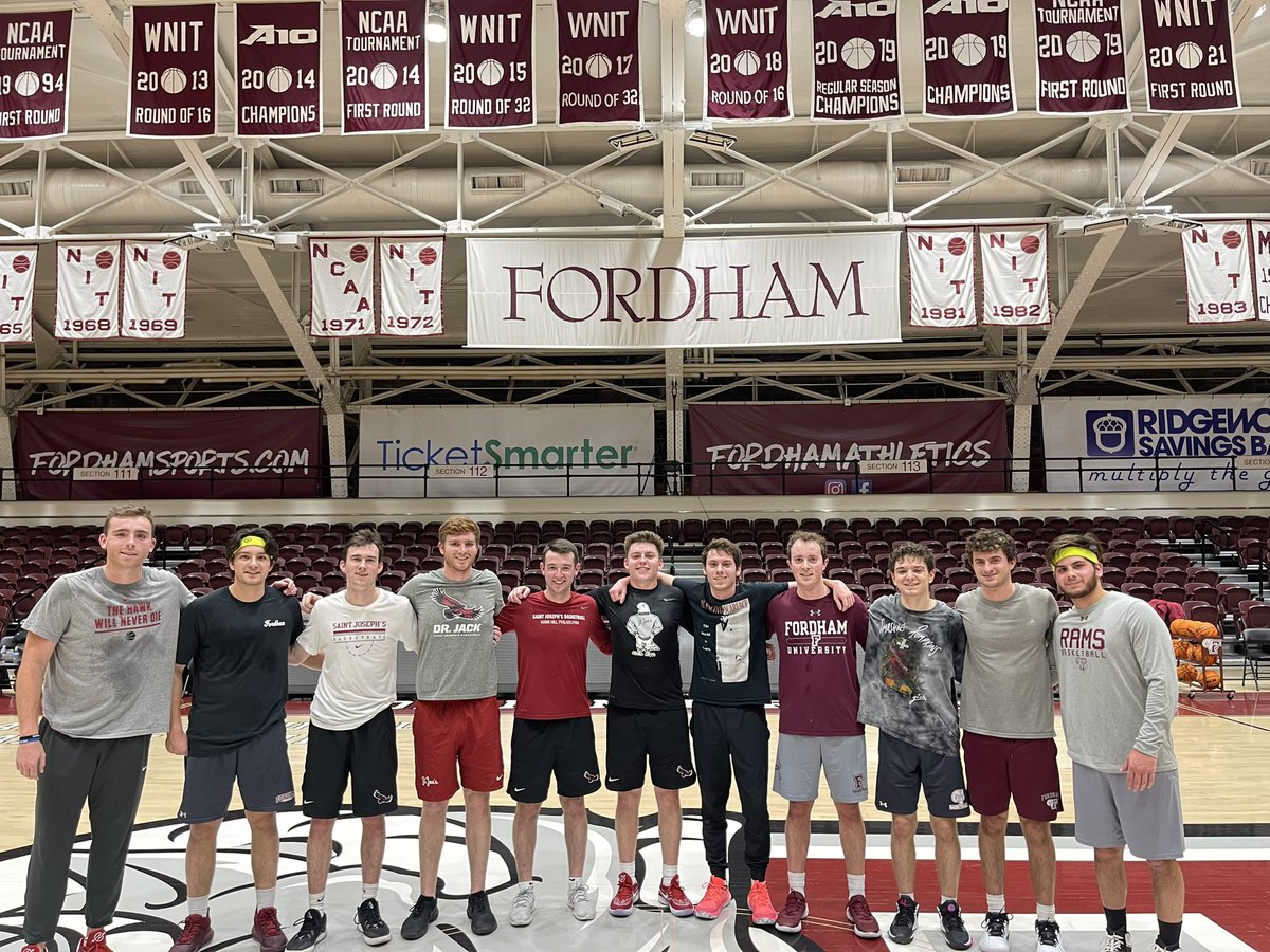 St. Joe’s Hawks Managers tweet media