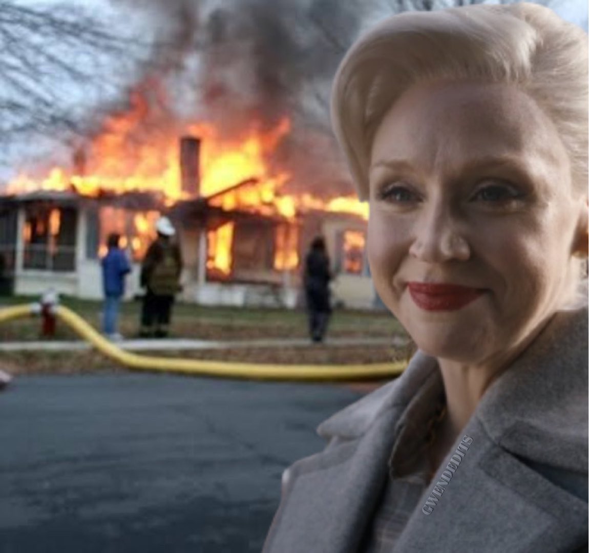 veeisgayasf's tweet photo. Me if they start s2 with with Weems in a casket. https://t.co/pwWiDm8ecQ