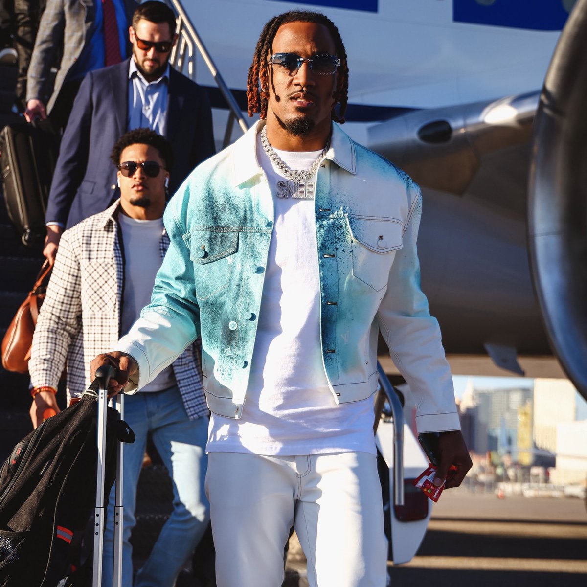 Chiefs's tweet photo. A lot of drip for a place this dry 🔥 https://t.co/cb0G2sBzwC