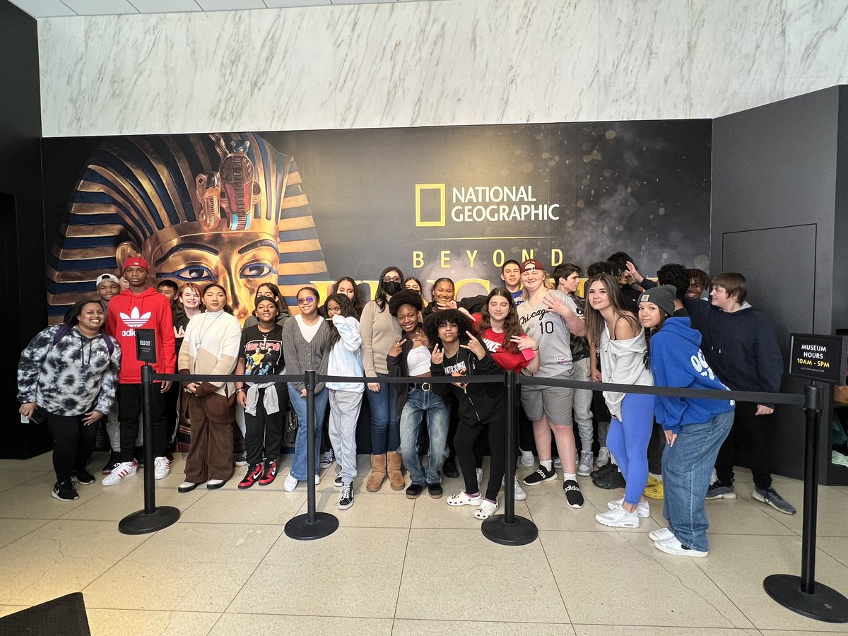 MsAbdalla_lhs's tweet photo. Got to take the freshies to @NatGeoMuseum for the 100th anniversary discovery of King Tut exhibit!! They had a blast and enjoyed the immersive experience. Thank you to our chaperones and students for this awesome adventure! 
@BroadRunHS @SSGSlcps @Ms_Sus_BRHS https://t.co/CH0xuzHo4K