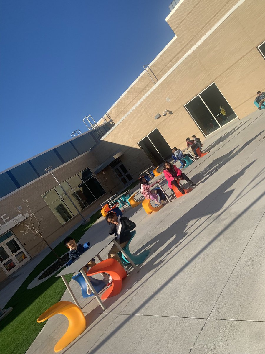 Tatiyana Bickems tweet media