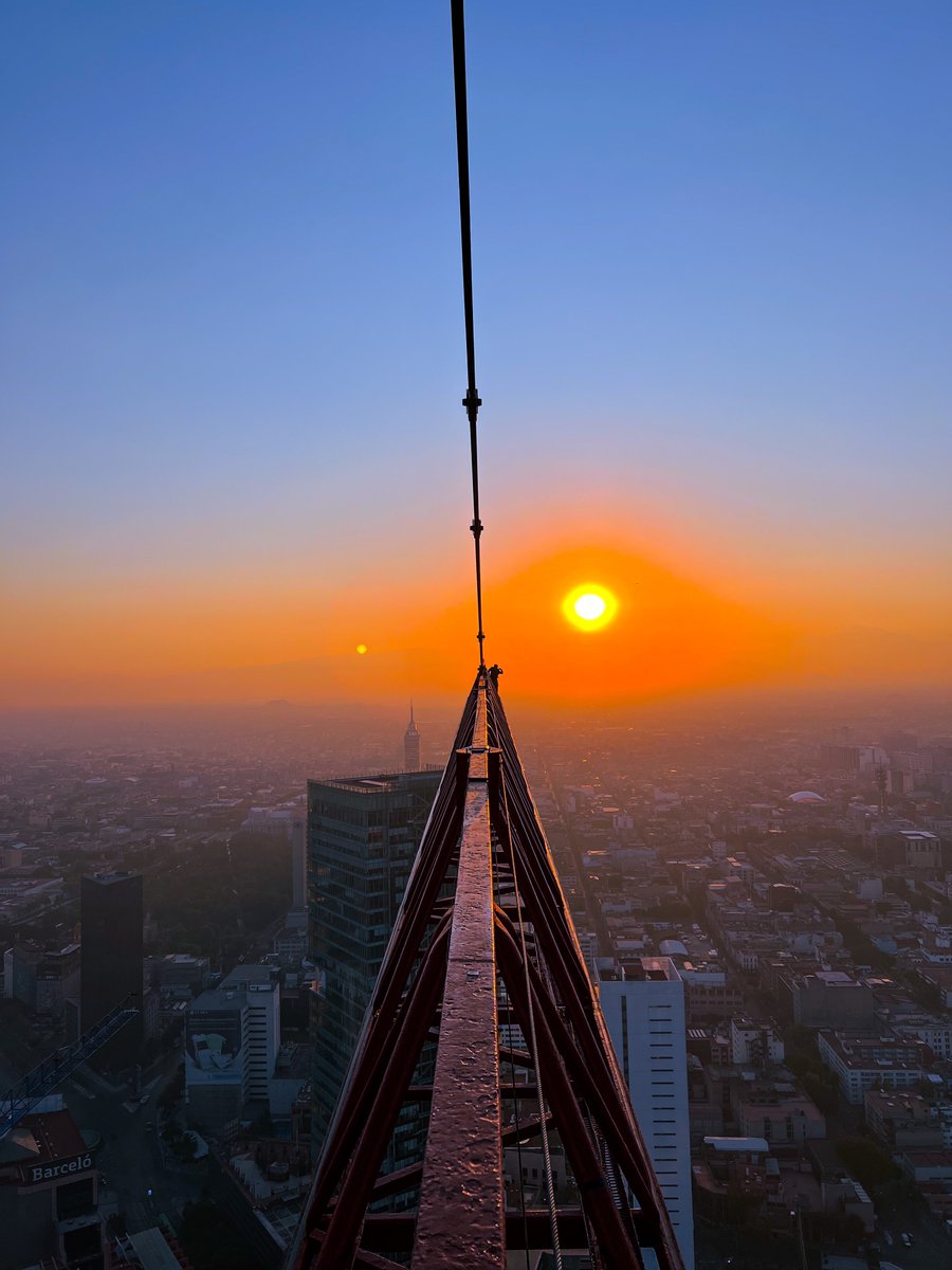 𝖤𝖬1𝖳 tweet media