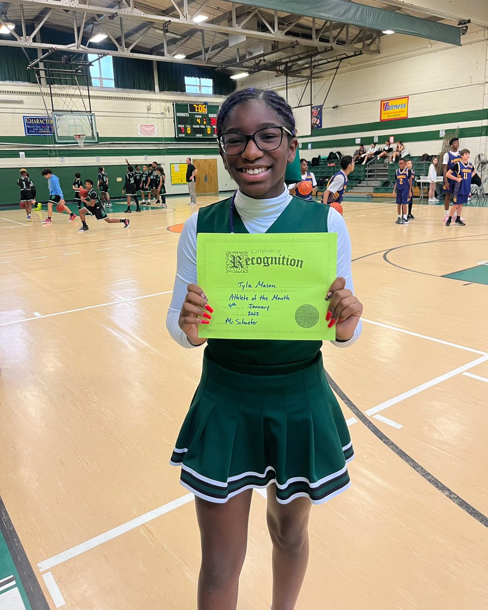 HFMS_Cheer's tweet photo. Congrats to our athlete of the month! Tyla is dedicated to her team. She’s an amazing cheerleader &amp; an involved student. She is apart of other extracurriculars, but still manages all her commitment to her squad, while displaying amazing leadership skills! Keep up the great work! https://t.co/M6YaHDZrr1