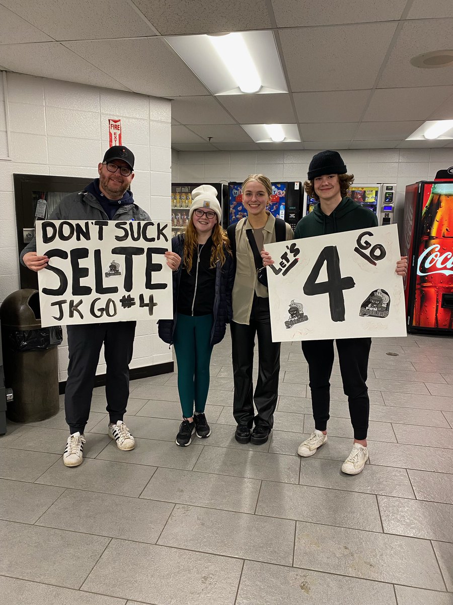 Devin Selte tweet media