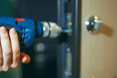 KeySeattle's tweet image. Key Rescue Seattle carries a wide variety of locks in our inventory from all the industry’s leading manufacturers! keyrescueseattle.com (206) 489-4398
.
.
#LockInstallation #Seattle #Locksmith #SeattleLocksmith #LocksmithinLocksmithWA #SeattleLockInstallation