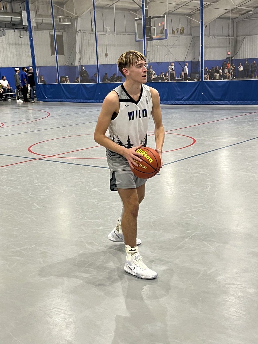 Adirondack Wild tweet media