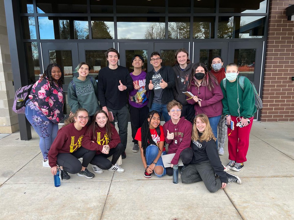 HaHSTheatre's tweet photo. Upper level @hcpss_hahs theatre students met up with other thespians from around the county for a fabulous festival at HCC today! Taking a theatre class has many perks 🎭❤️ Learn more about courses at https://t.co/iJibmDmcVc https://t.co/rOwy76gWwo