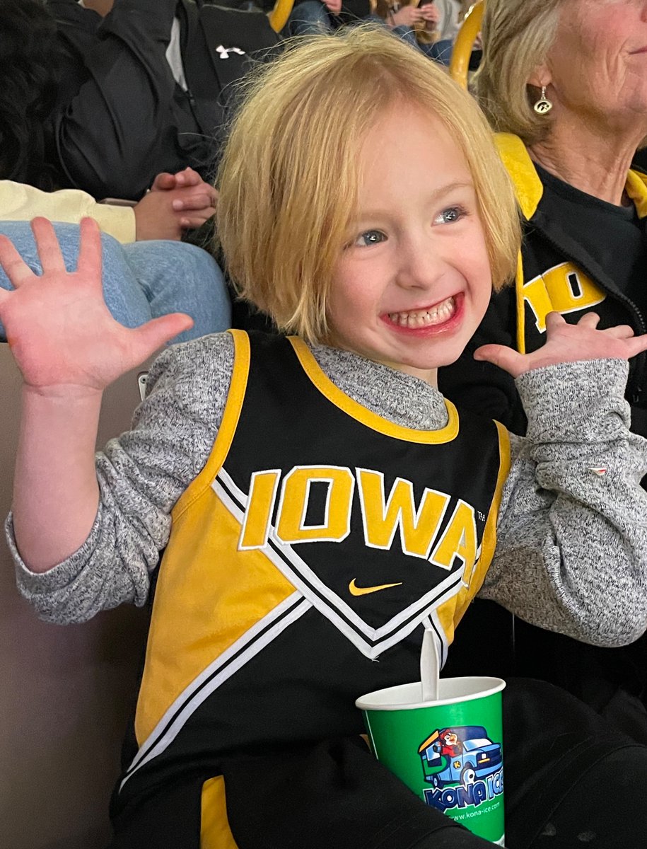 JManAbides's tweet photo. #FightForIowa https://t.co/XKIs81TxfG