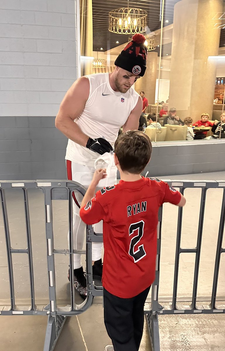 ATLdean's tweet photo. @JJWatt Thank you JJ! Son worn Matty ICE last week thinking you would sack him https://t.co/kdtFSf4Aqq