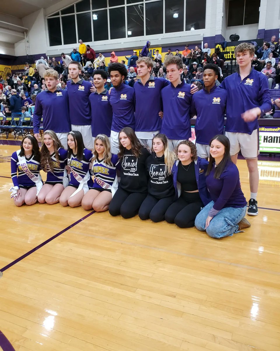 🐾💜💛Winter SENIOR NIGHT!!💛💜🐾 This season is really going by too fast!! Congrats to our beautiful Senior dancers Haley &amp; Olivia!!!!
#WeAreMaumee #PantherNation #MDTwork #PantherFamily