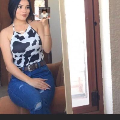 RCB051197's tweet photo. @OnfireLilyStich @JukilopFanJD @BadBunny_back @KimberlyLoaiza_ @KimBunnyLoaiza La pndja alucin queriendo que se lenvea cadera por que esta para la jodidª la pobre lepa mecª traumada con su patrona sigue maullando pnche gta deforme y no solo eso pnche arremedosa ardida que a huevo quiere q su patrona kim esta jodida como ella la tipica lepa meca chao prra💋 https://t.co/Ktv3esRniH