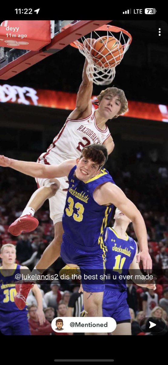 WARWICK BARSTOOL tweet media