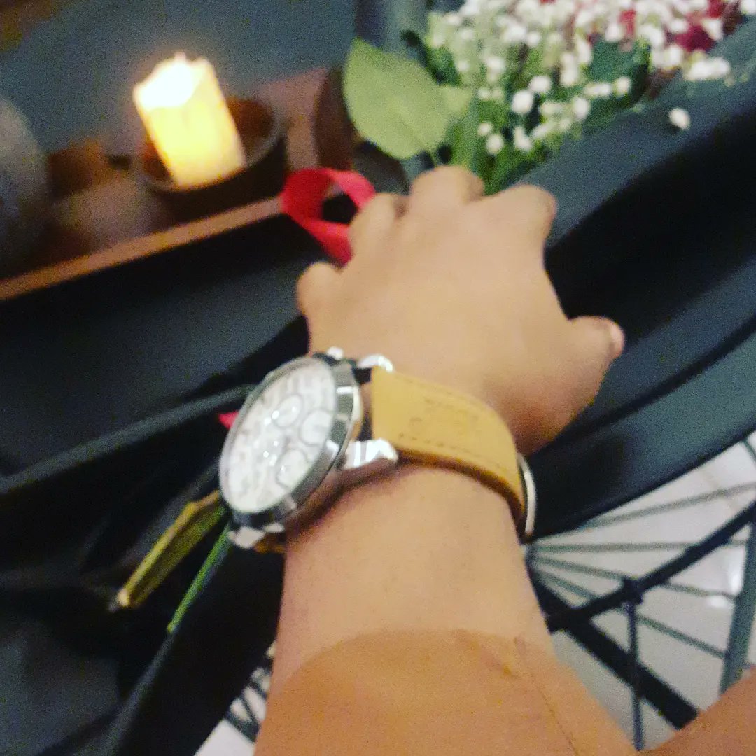 Hafiz3jo's tweet photo. اشوفك في الغياب
اصحاب
الاقيك
في المنافي
وطن 
واغنيلِك ..
بحبِّك فال ❤

28.Dec.22 https://t.co/bbPeYLmwx1