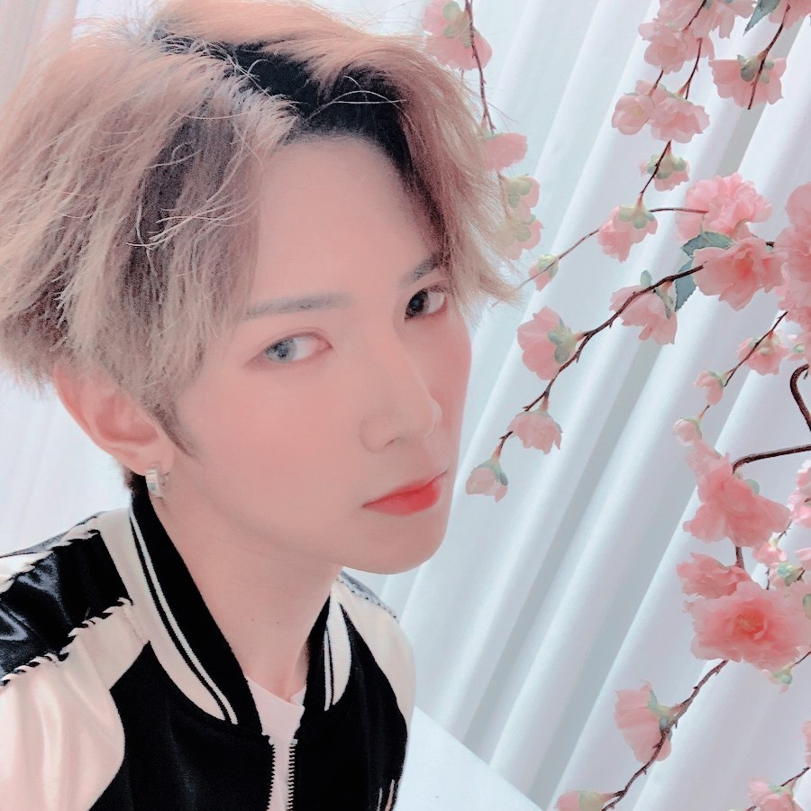 guerrilIazone's tweet image. ⠀⠀⠀
⠀⠀⠀
⠀⠀⠀⠀⠀⠀gᥙᥱ⠀⠀⠀⠀⠀⠀⋆୭⠀⠀⠀⠀⠀⠀ɹɹᴉ𝑙𝑙ɐz⠀⠀⠀⠀⠀⠀🪩⠀⠀⠀⠀⠀⠀ 𝘂𝗽.⠀⠀⠀ ⠀⠀⠀ ( #O6─O1 )⠀⠀⠀ ⠀⠀⠀ date ⠀⠀⠀⠀⠀⠀ : ⠀⠀⠀⠀⠀⠀#𝐌ateo
⠀⠀⠀
⠀⠀⠀