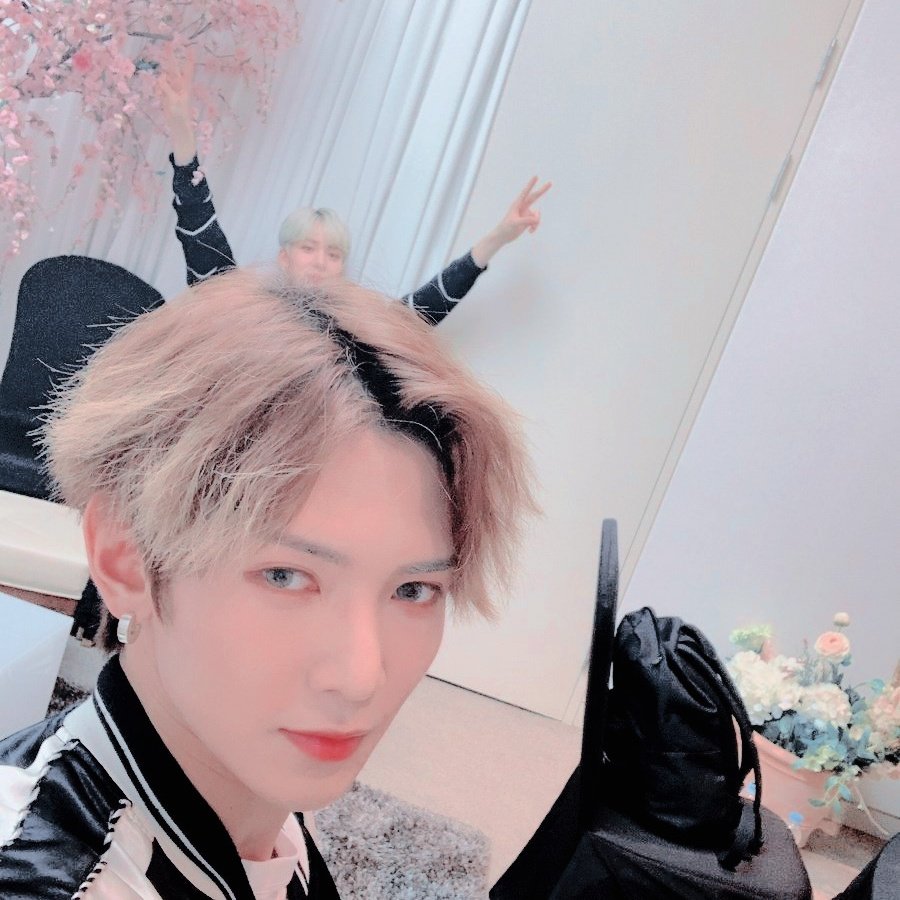 guerrilIazone's tweet image. ⠀⠀⠀
⠀⠀⠀
⠀⠀⠀⠀⠀⠀gᥙᥱ⠀⠀⠀⠀⠀⠀⋆୭⠀⠀⠀⠀⠀⠀ɹɹᴉ𝑙𝑙ɐz⠀⠀⠀⠀⠀⠀🪩⠀⠀⠀⠀⠀⠀ 𝘂𝗽.⠀⠀⠀ ⠀⠀⠀ ( #O6─O1 )⠀⠀⠀ ⠀⠀⠀ date ⠀⠀⠀⠀⠀⠀ : ⠀⠀⠀⠀⠀⠀#𝐌ateo
⠀⠀⠀
⠀⠀⠀