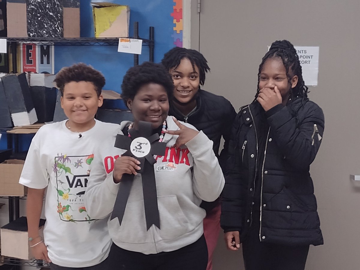 ce_robotics's tweet photo. And the winner is....
Our unit on Food Truck has finally concluded. The customers/student body has spoken. Here are the 3rd place (Timeless Burgers), 2nd place (Heritage) and 1st place ( Da Early Bird Inn-DEBI) winners
#PLTW
#DesignandModeling
#stem
#CMS
#Centersd https://t.co/ZrzOWmYzVQ