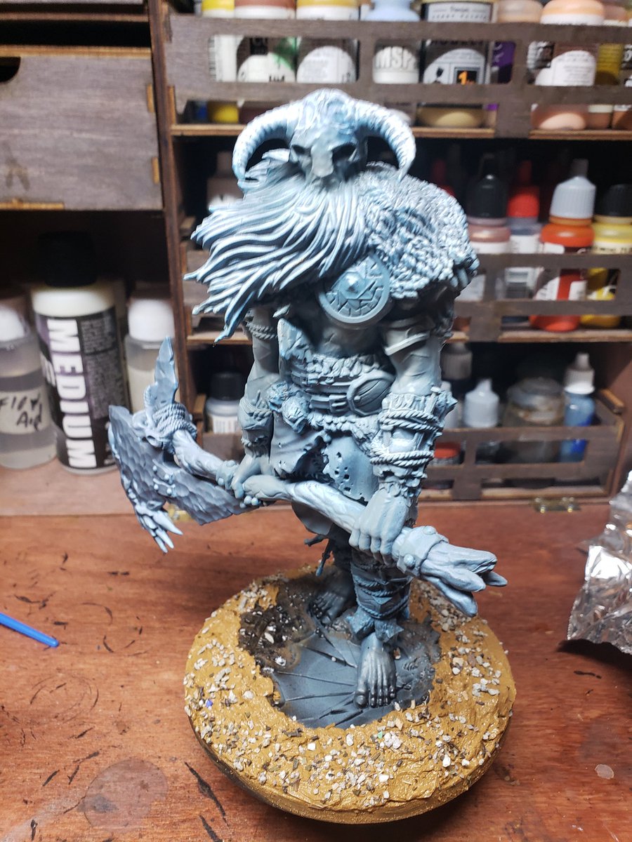 blamminator's tweet photo. Building up this guy's base to get ready to paint.
#paintbrush #miniaturepainting #painting #minipainting #art #hobby #paint #miniatureart #tabletopfigures #ilovetopaint #dnd #dndminiatures #reaper #reaperminiatures #bones #bonesminiatures #epicencounters #steamforgedgames https://t.co/9bCu0fevgs
