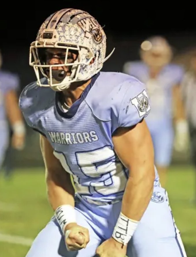 I’m excited to announce my commitment to Loras College! I’d like to thank my family, coaches, and community for their support. I’m glad to be apart of the DUHAWK family!