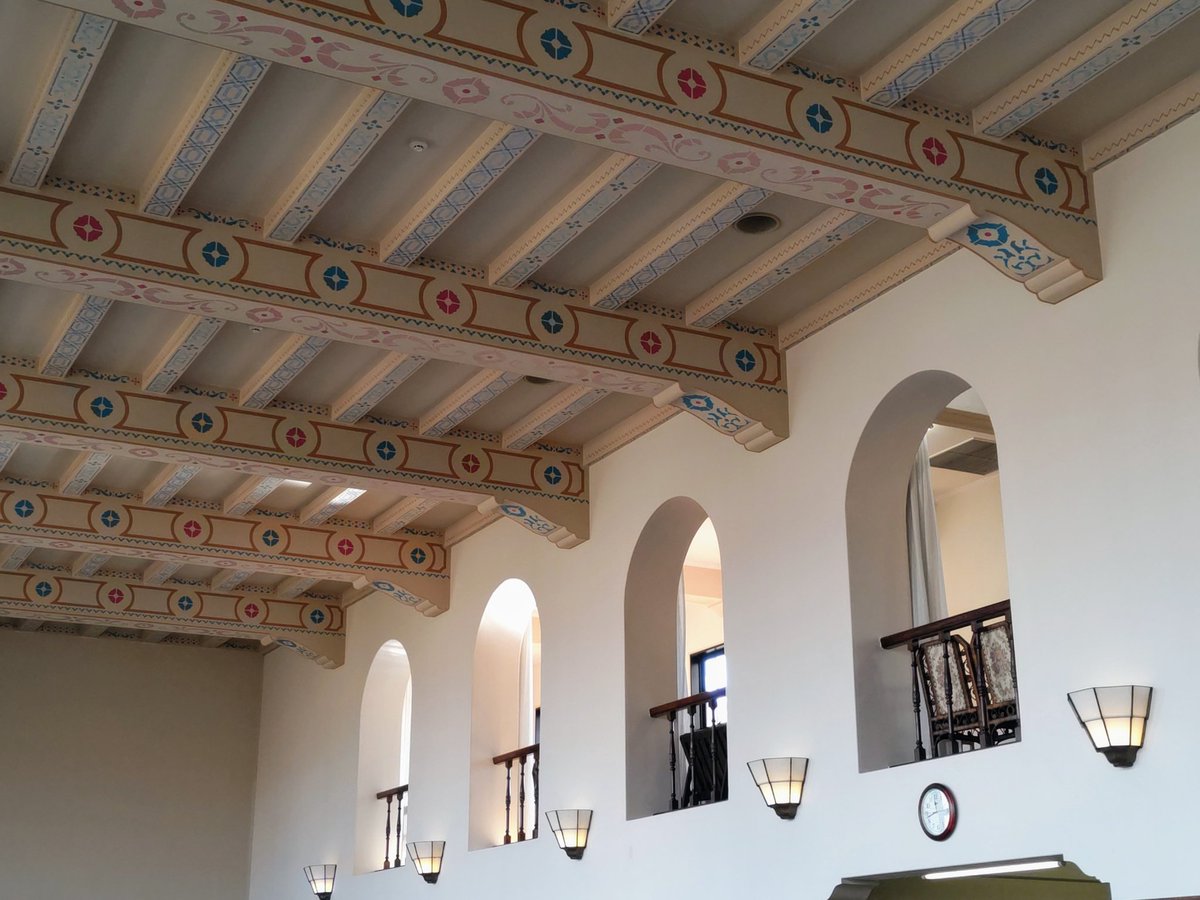 haruvharuv's tweet image. テレビ大阪で鑑賞中
先月訪れた神戸女学院
貴重な体験でした
いつも誘ってくれる友達に感謝✨

#名建築で昼食を
#神戸女学院
#まいまい京都