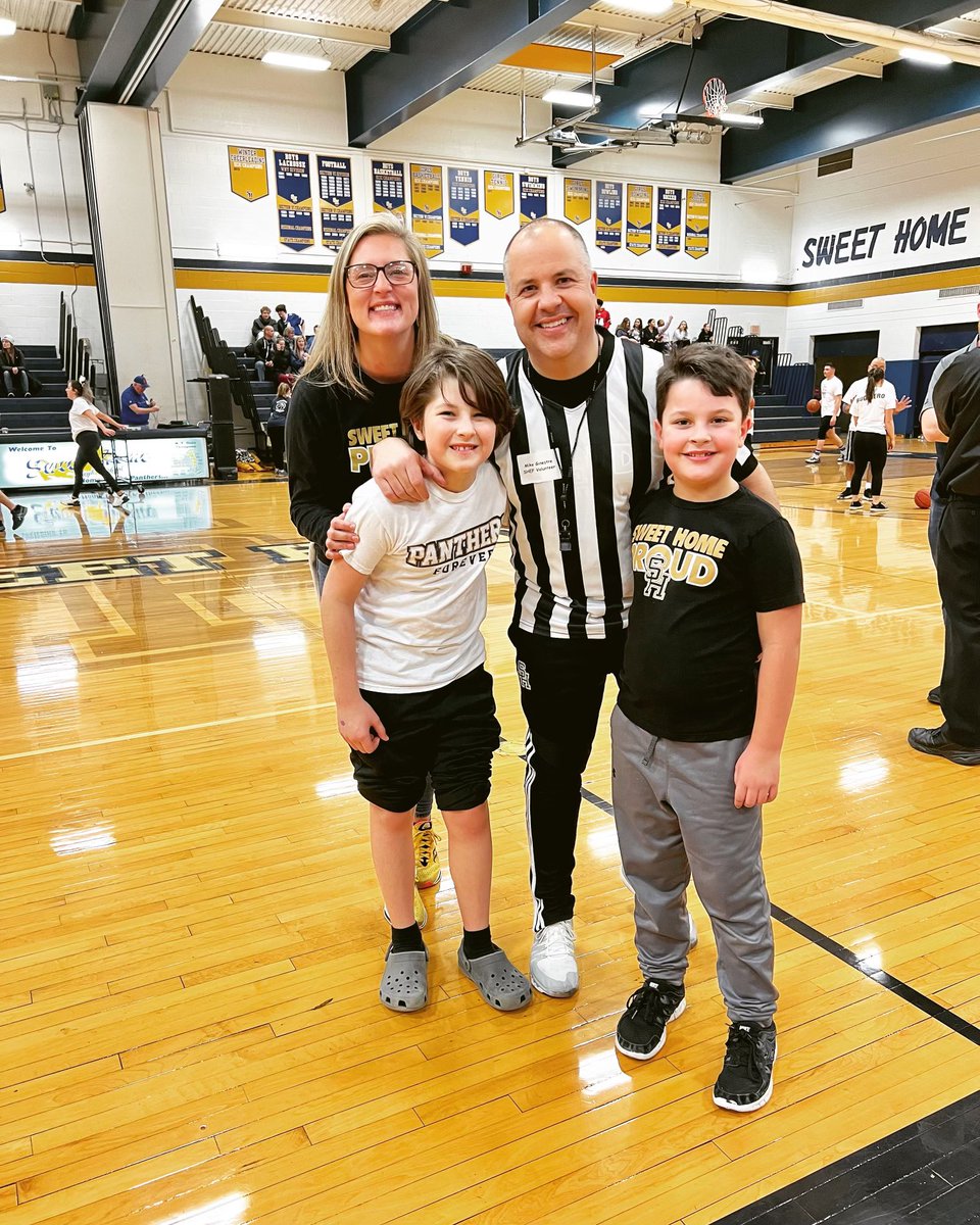 Mike Ginestre, Ed.D. (@mikeginestre) on Twitter photo What a night <a href="/SweetHomeCSD/">Sweet Home Central School District</a>! Two great games with all the proceeds going to <a href="/SweetHomeEF/">Sweet Home Education Foundation</a>. The gym was packed. Thank you to everyone who supported SHEF and the great work the foundation does. #WeAreSweetHome #SweetHomeProud #WeAreAllPanthers What a night <a href="/SweetHomeCSD/">Sweet Home Central School District</a>! Two great games with all the proceeds going to <a href="/SweetHomeEF/">Sweet Home Education Foundation</a>. The gym was packed. Thank you to everyone who supported SHEF and the great work the foundation does. #WeAreSweetHome #SweetHomeProud #WeAreAllPanthers