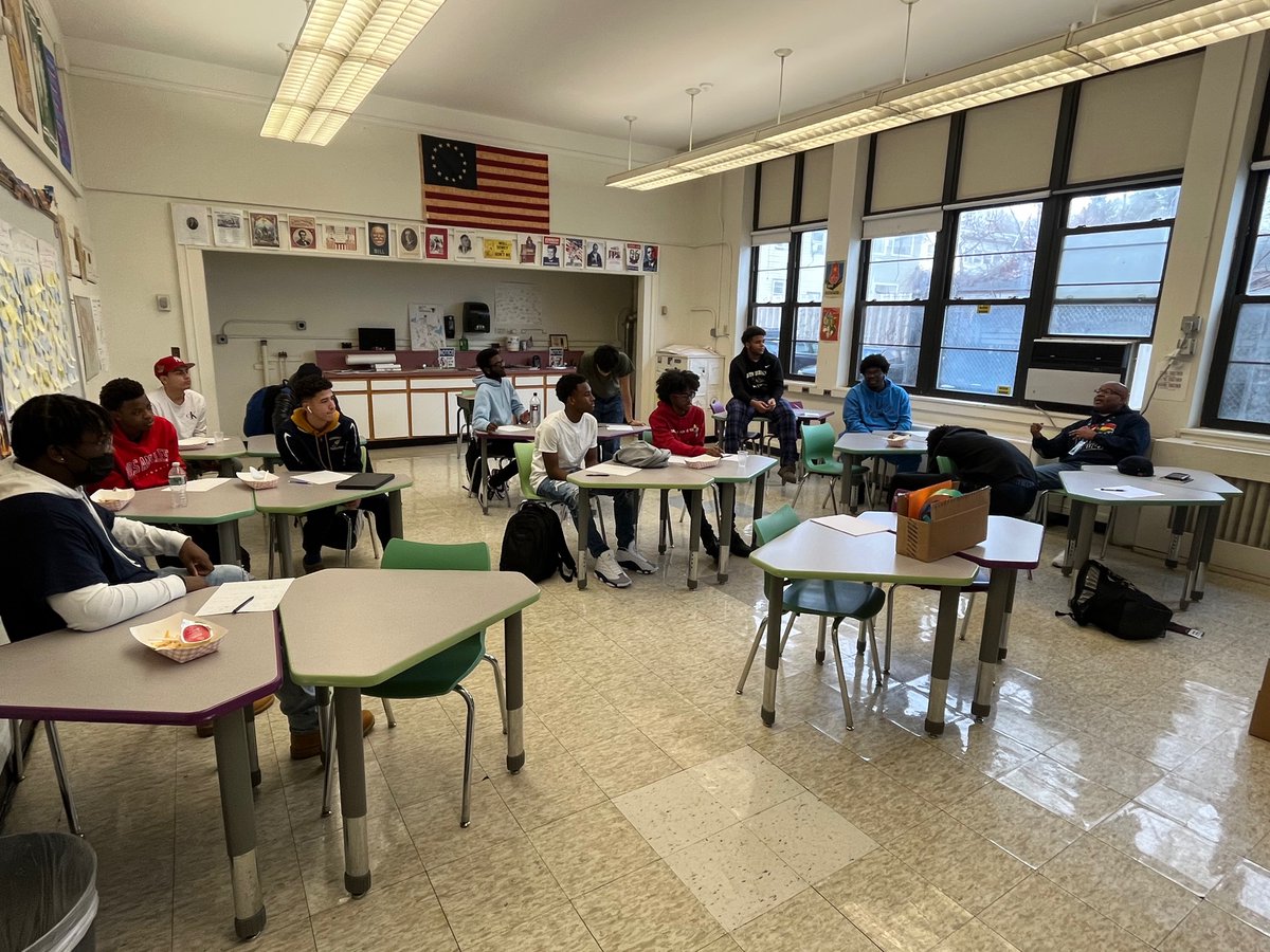 Another great mentoring session with Mr. Philip Howard!! Today we focused on setting SMART goals for 2023 and holding each other accountable as brothers!! <a href="/NYSMBK/">New York State MBK</a> <a href="/NFAWest/">NFA WEST</a>