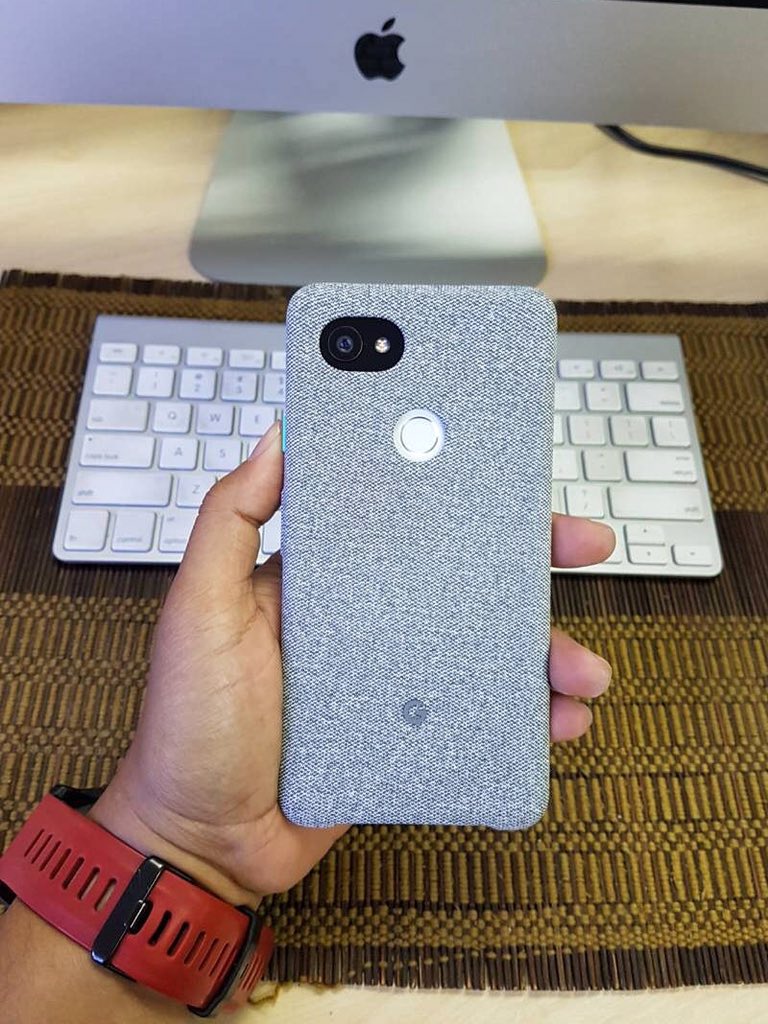acaiijawa's tweet photo. The phone. The photos. https://t.co/zUbhyjNHpE