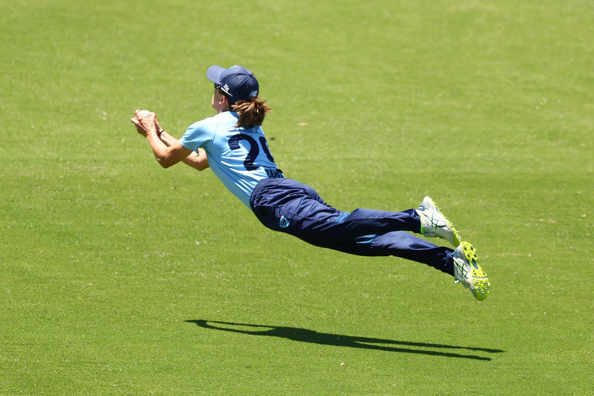 cricketcomau's tweet image. Cracking photos from Graham Denholm at @GettySport too! #WNCL