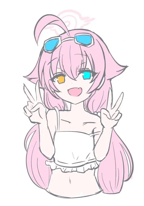 #ブルアカコラボカフェで描いたおじさんのラフやで 