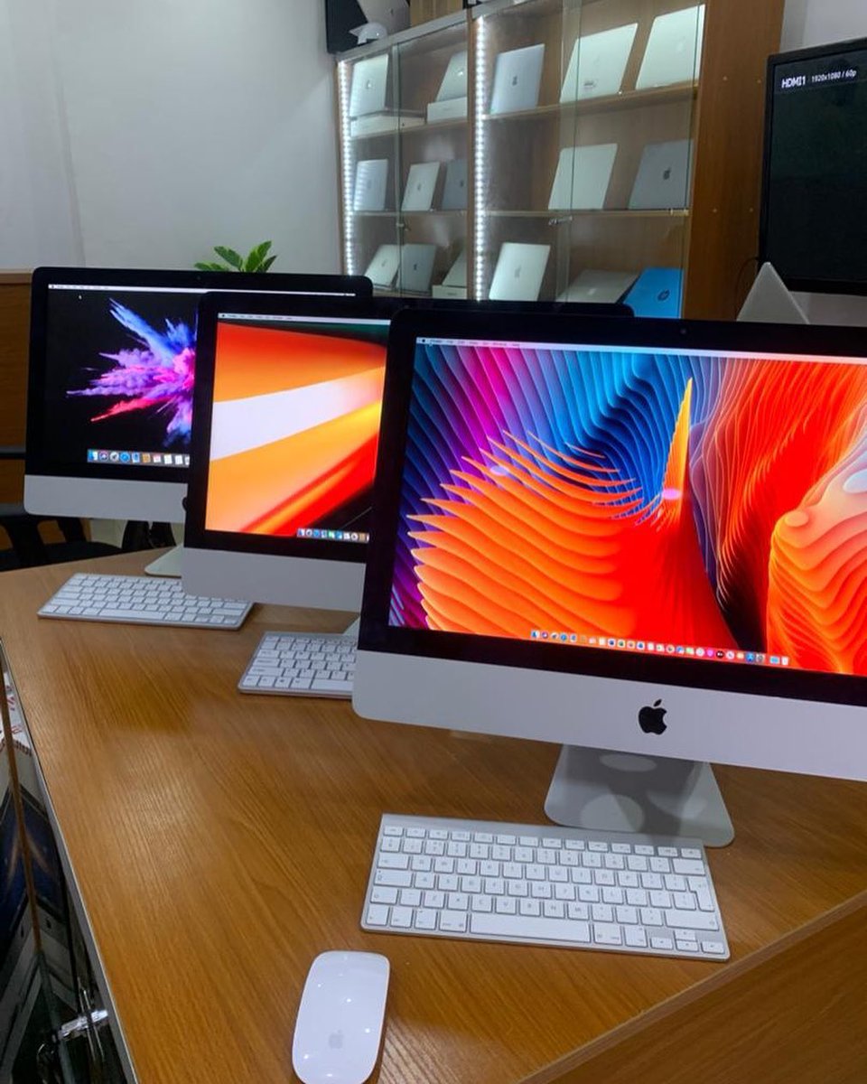 Ogbcopier's tweet photo. Are you looking for a good iMac for graphics 

iMac 2013 3.0 ghz
22 inch with 1Terabyte SSD HDD
16 GB Ram 
1GB dedicated graphics
Retina 4k screen 
Price - N400,000

Hausa Edo state Prince harry buhari El Rufa’i keyamo Peter obi https://t.co/ugU9i80DDG