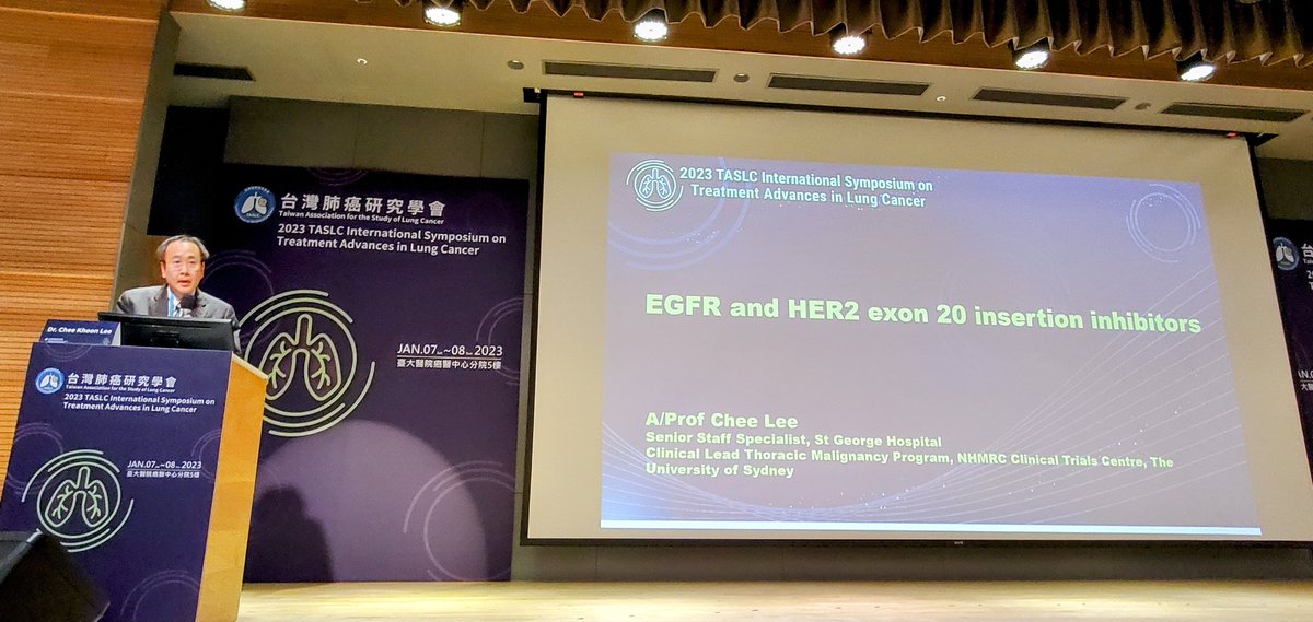 HHorinouchi's tweet photo. Prof. Chee Lee presented EGFR and HER2 exon 20 insertion inhibitors. Very concise review on complicated mutation to understand and treat. #LCSM #TASLC https://t.co/uSBmiJXaXo