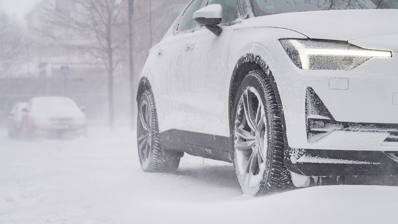 Neliveto, etuveto vai takaveto? Ammattimies: Yksi on tietyissä tilanteissa "yliveto"
mtvuutiset.fi/artikkeli/neli…
#sää