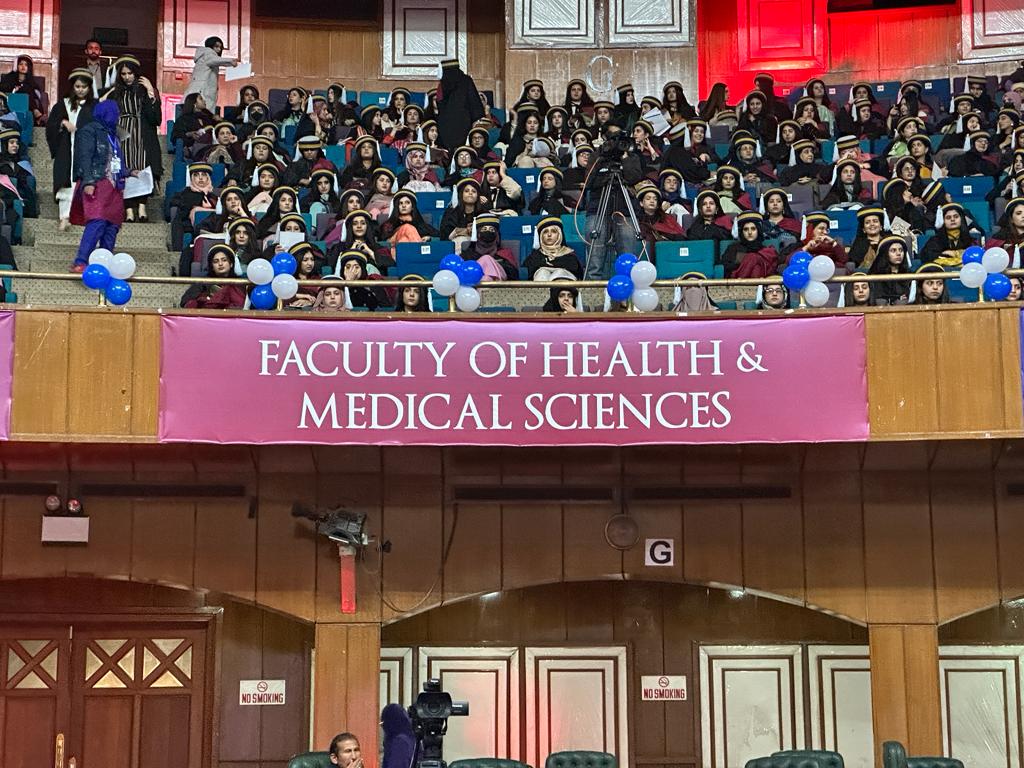 RSE__Official's tweet photo. Welcome to Riphah International University's 17th convocation at the convention center in Islamabad. 
Congratulations Who were part of  Riphah's 17th convocation. 

#RiphahConvocation
#Riphah17Convocation
#Convocation2023 https://t.co/dI6nhg4qSE