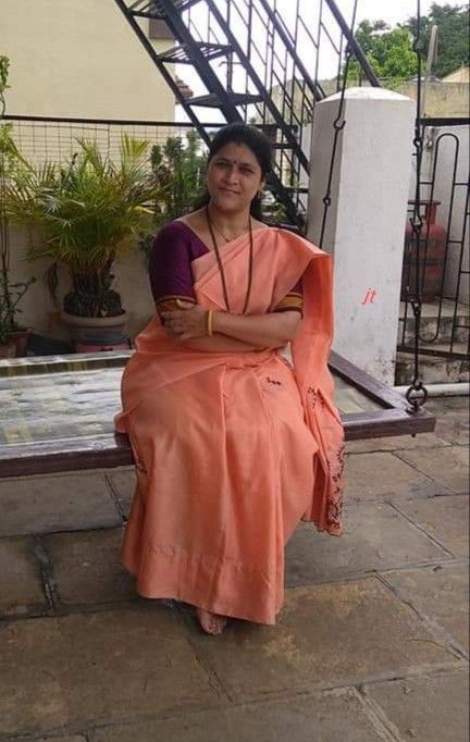 NanthiniMuthu2's tweet photo. Coimbatore call boy job customer https://t.co/lSVFBXHEfX