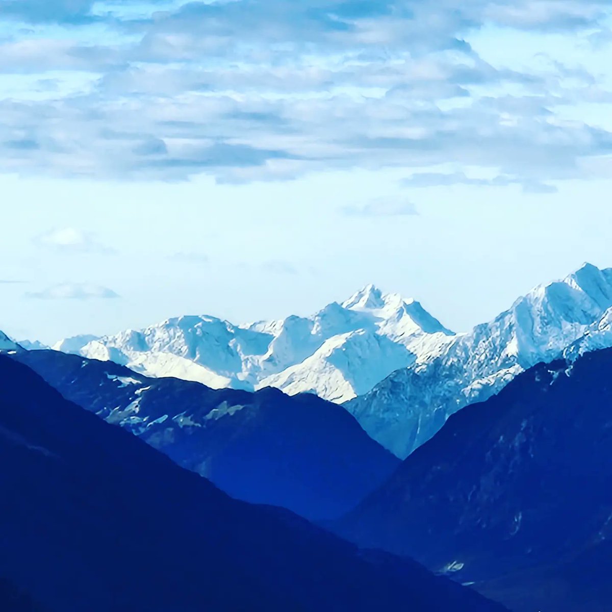 laramorris's tweet photo. Home safely, but missing these mountain views already. 🏔⛷️#mosern #inntalview #seefeld https://t.co/RQYvduWQGf