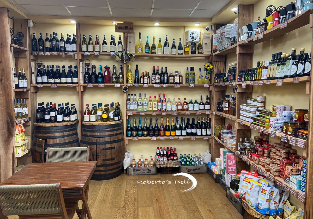 RobertosDeli1's tweet photo. We are open Business as usual.
#besocialcambridge #cambridgemarketsquare #cheeseshop #stneots #englishcheese #shoplocal #wineshop #localbusiness #coffeeshop #saturday https://t.co/sBNKdfLSqo