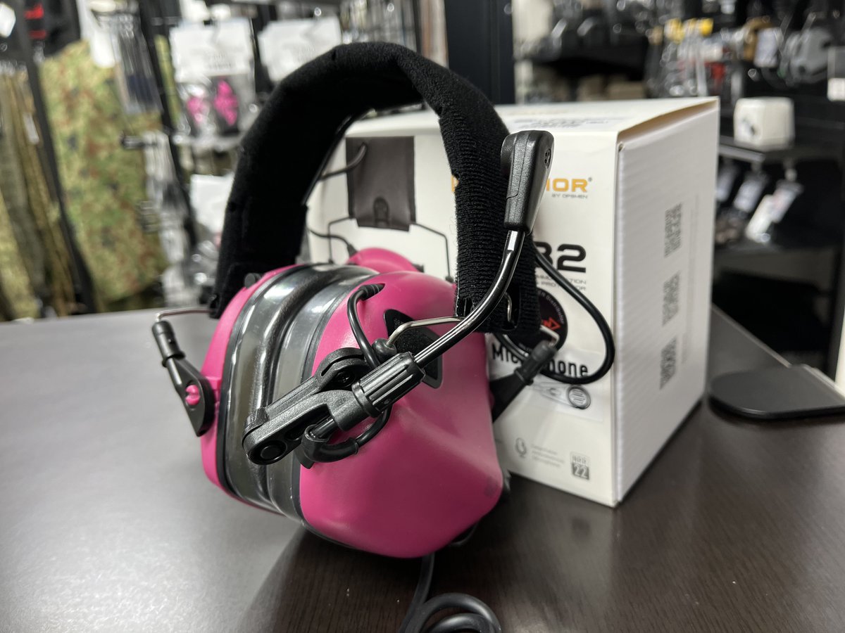 MILITIVE_PR's tweet photo. #OPSMEN ヘッドセット M32
いくつかの色が店舗に再入荷しました。
ピンク!ひとつだけご用意あります!
#サバゲー装備
#ヘッドセット
#実物装備 https://t.co/RauC7hcY81