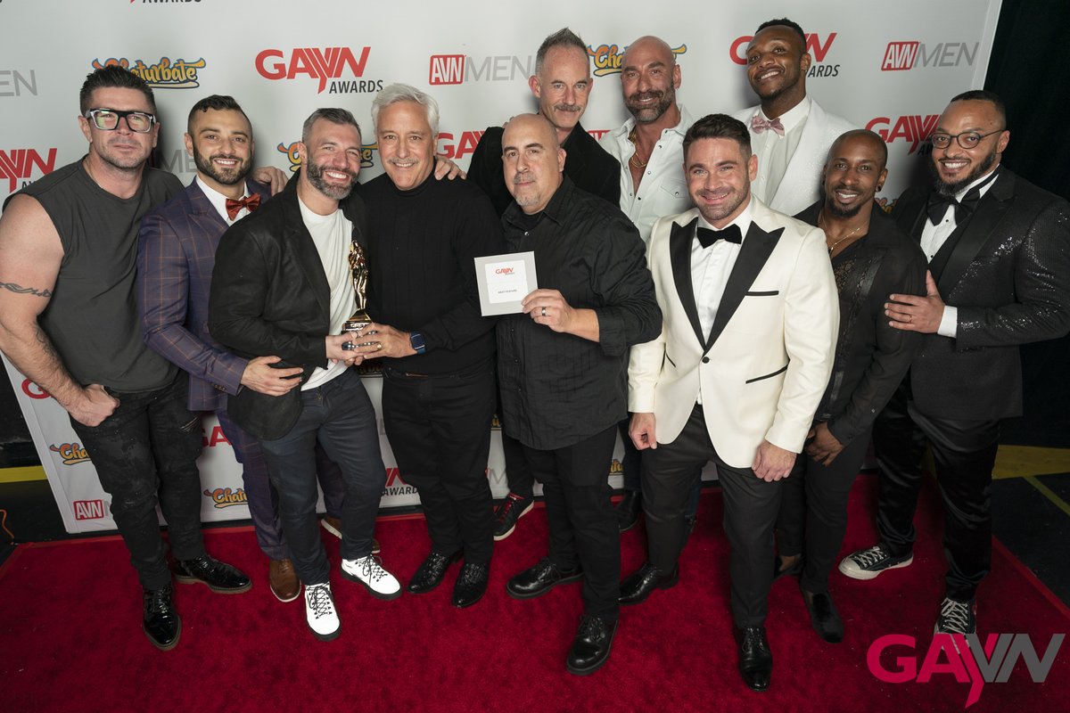 brady_jansen's tweet photo. Recap of @GayVN awards w/ @RomanToddNYC @DrewValentinoXL @coleconnorxx @maxkonnorxxx @JohnnyDonovannn @HippieGQ_ @cockyboys @iamstevecruz @Boomer_Banks @devinfrancoxxx @AustinWilde @DancesWithLeos @theonlyseanford @YannisPaluan @ariesking666 @SisterRoma https://t.co/jqeEfrUv4H https://t.co/UIWcXiak3a