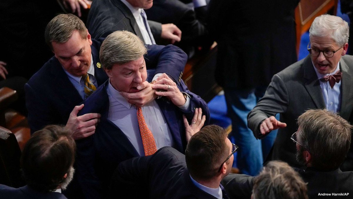 NoLieWithBTC's tweet image. Republicans vs. Democrats during the Speaker vote tonight.